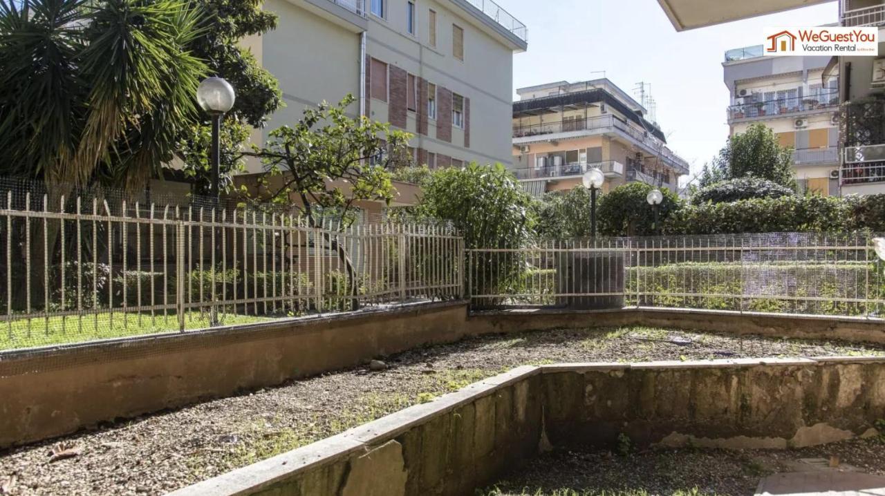 Igea With Garden - Close To Policlinico Gemelli Rome Bagian luar foto